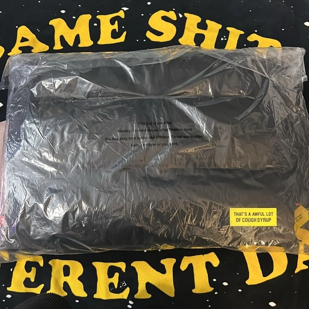 Thats An Awful Lot Of Cough Syrup Black Puffer Messenger